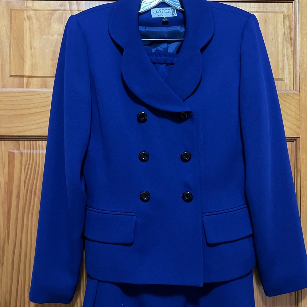 Vintage Kasper A.S.L Women's Royal Blue Double-Breasted Blazer Skirt Suit Size 4
